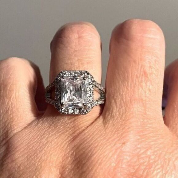 The Upgrade Ring 6 Carat statement engagement cocktail ring in 925 silver sz 6 - Picture 6 of 12